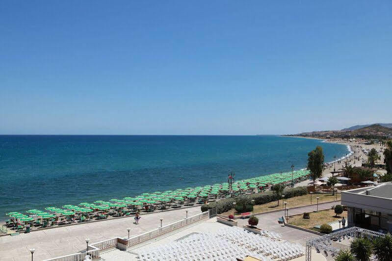 Club Esse Costa Dello Jonio Otel Mandatoriccio Marina Dış mekan fotoğraf